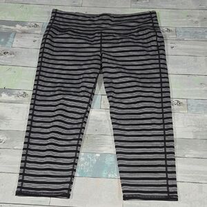Athleta Black & Gray Striped Workout Capri Pants Sz X-Large
